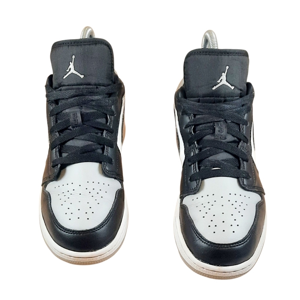 Jordan 1 Low Light Smoke Grey Shadow Toe GS Black white 553560-052 - Picture 3 of 5